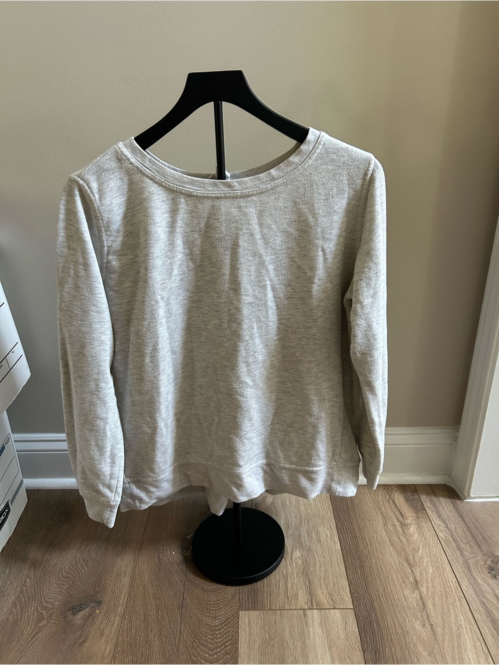 Loft Medium Light Gray Crewneck Sweatshirt